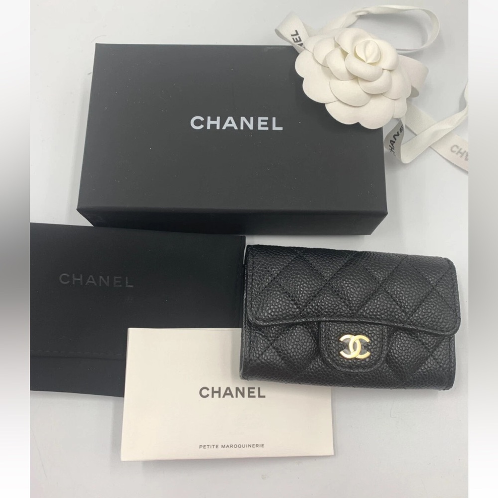 Authentic CHANEL Classic Flap Card Holder Black Caviar Leather GHW Brand New